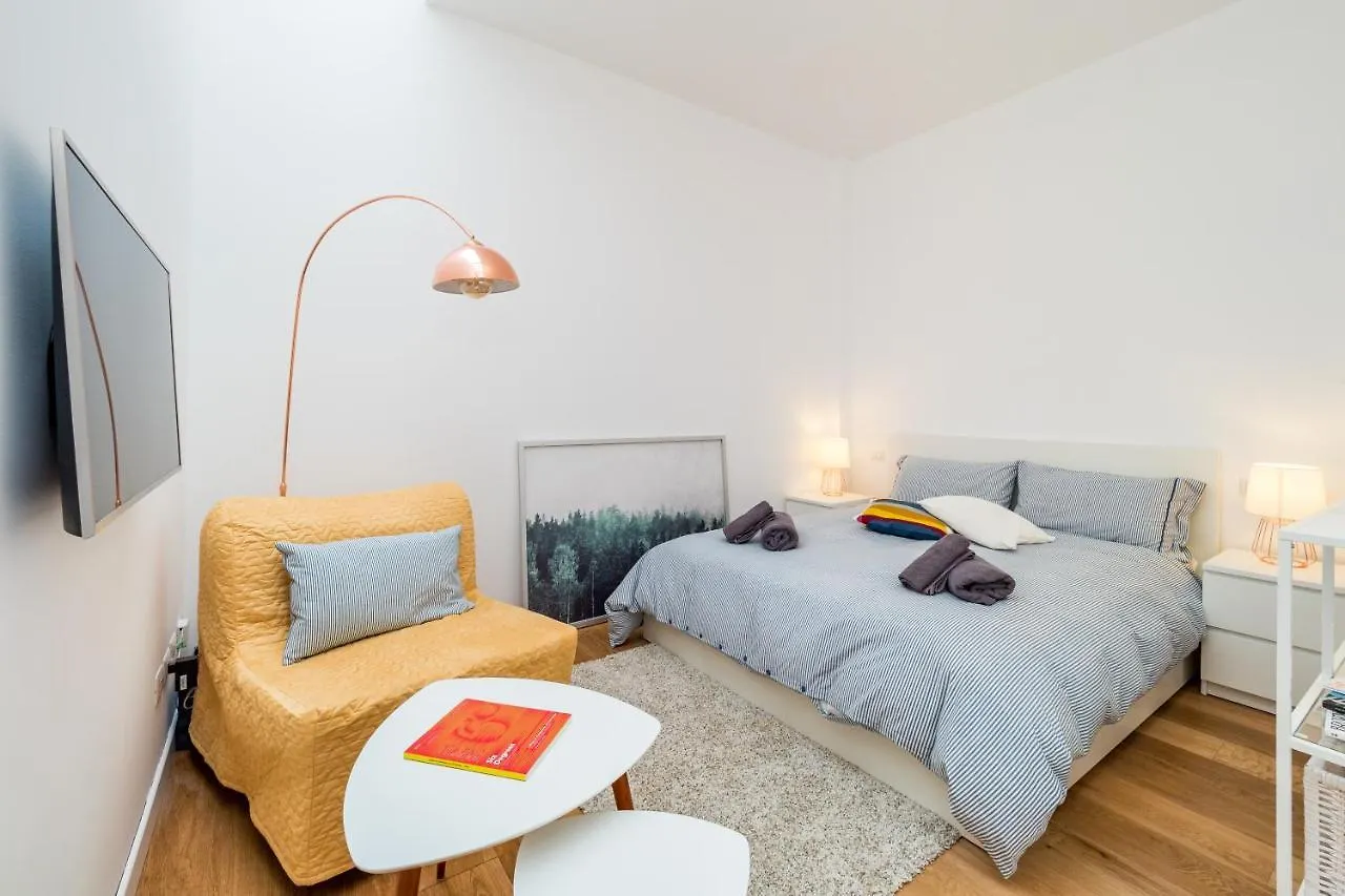 Accademia Apartment Milan 0*,  Italy